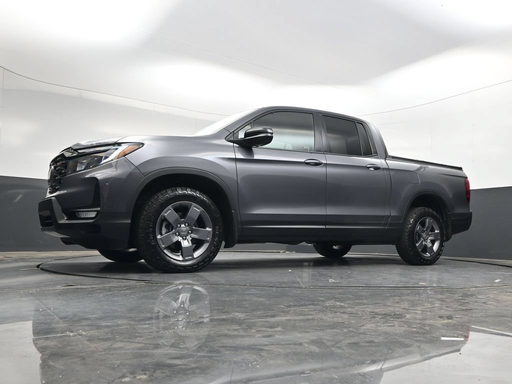 Certified 2025 Honda Ridgeline TrailSport image 45
