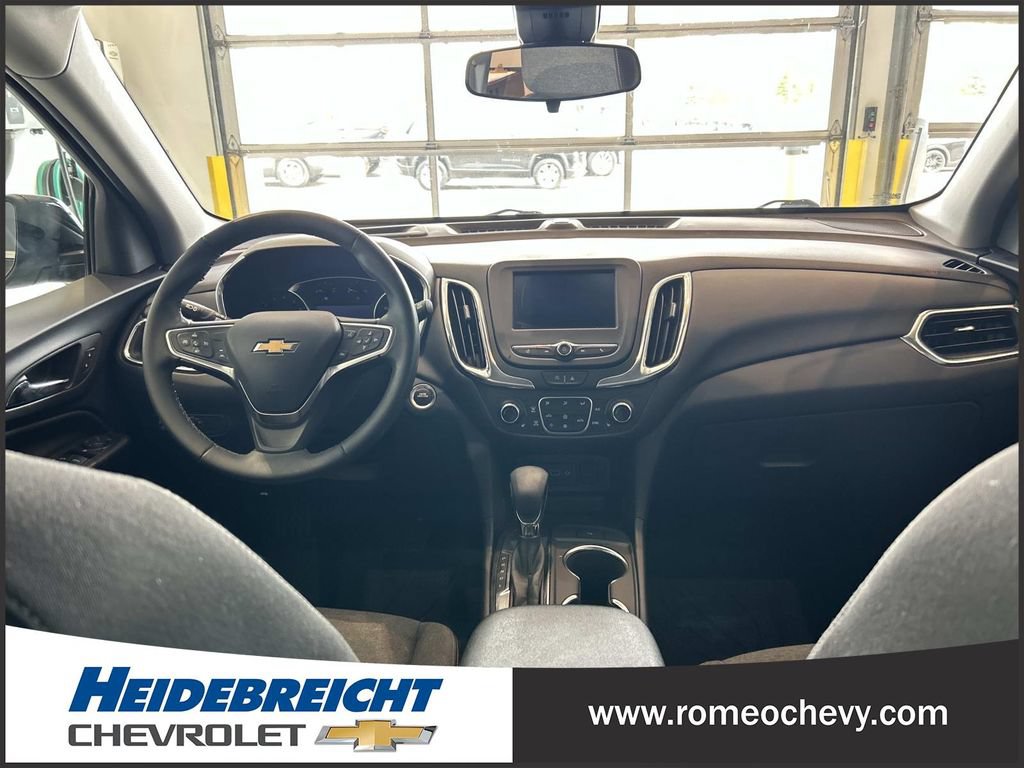 Used 2024 Chevrolet Equinox LT w/ LPO, Floor Liner Package FWD image 16