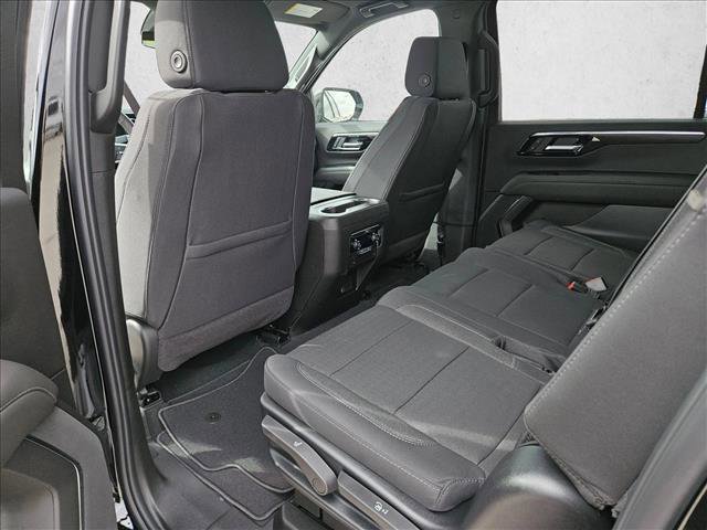 New 2026 Chevrolet Suburban LS RWD image 10