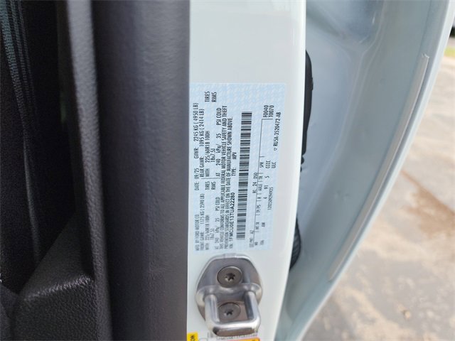 New 2026 Ford Escape SE w/ PHEV Premium Package FWD image 32