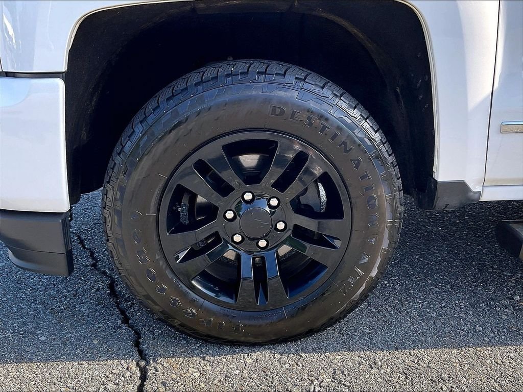Used 2018 Chevrolet Silverado 1500 LTZ Z71 AWD/4WD image 7