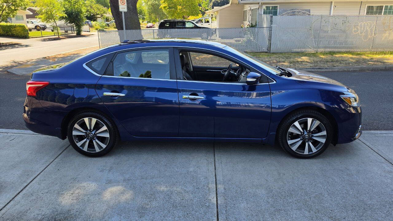 Used 2016 Nissan Sentra SL w/ SL Premium Package FWD image 4
