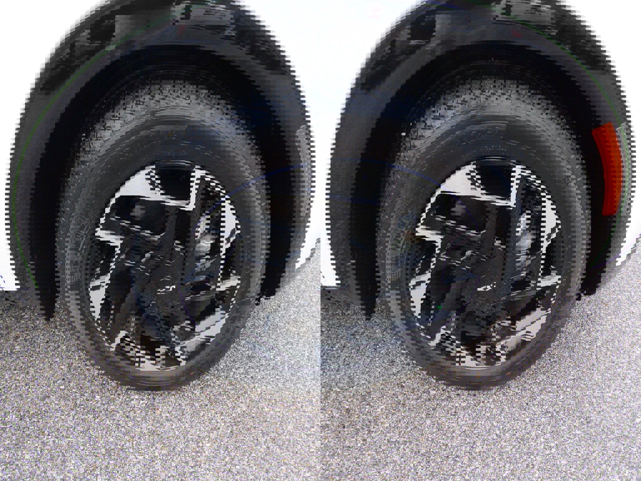 Used 2024 Kia Sportage SX image 13