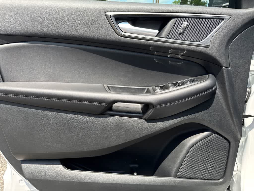 New 2024 Ford Edge SE AWD/4WD image 11