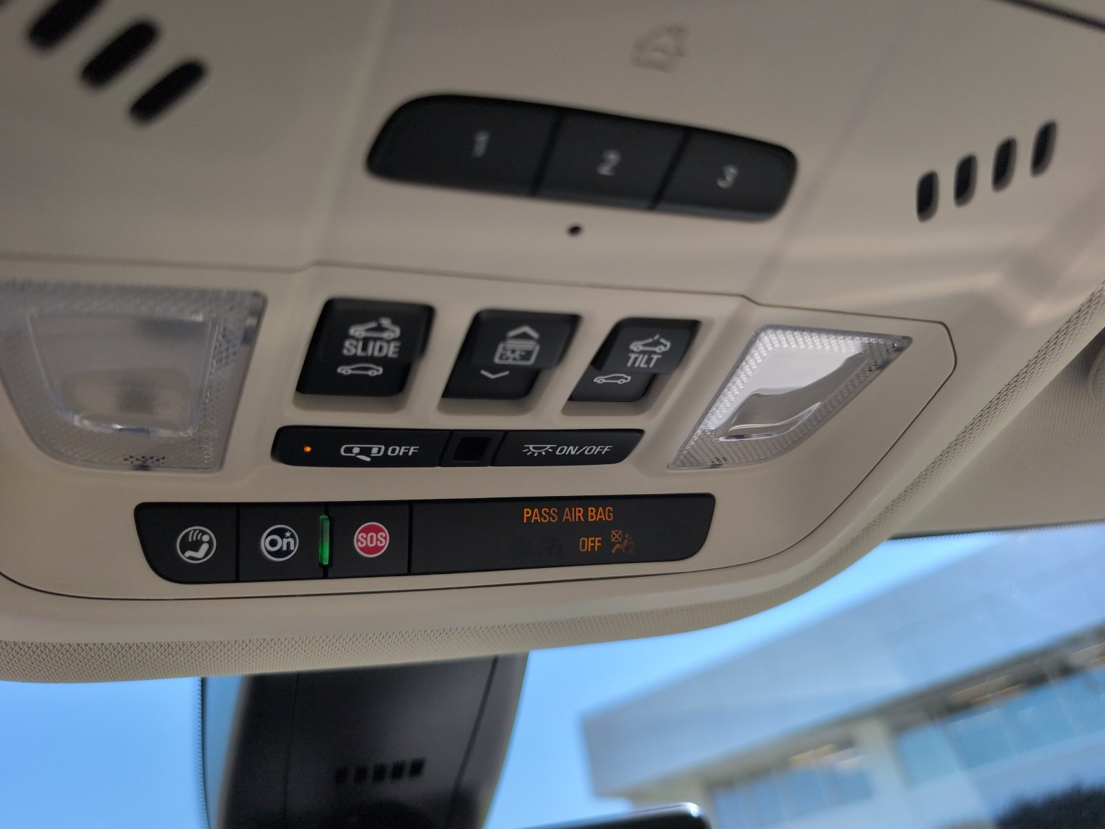 Used 2023 Buick Enclave Premium w/ Experience Buick Package FWD image 37