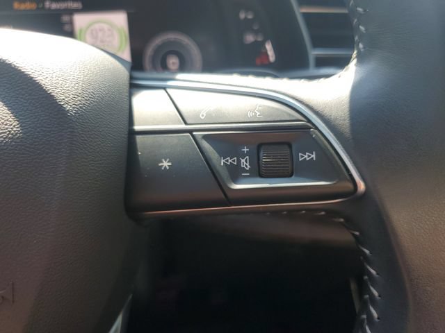 Used 2020 Audi Q8 Premium Plus w/ Premium Plus Package AWD/4WD image 25
