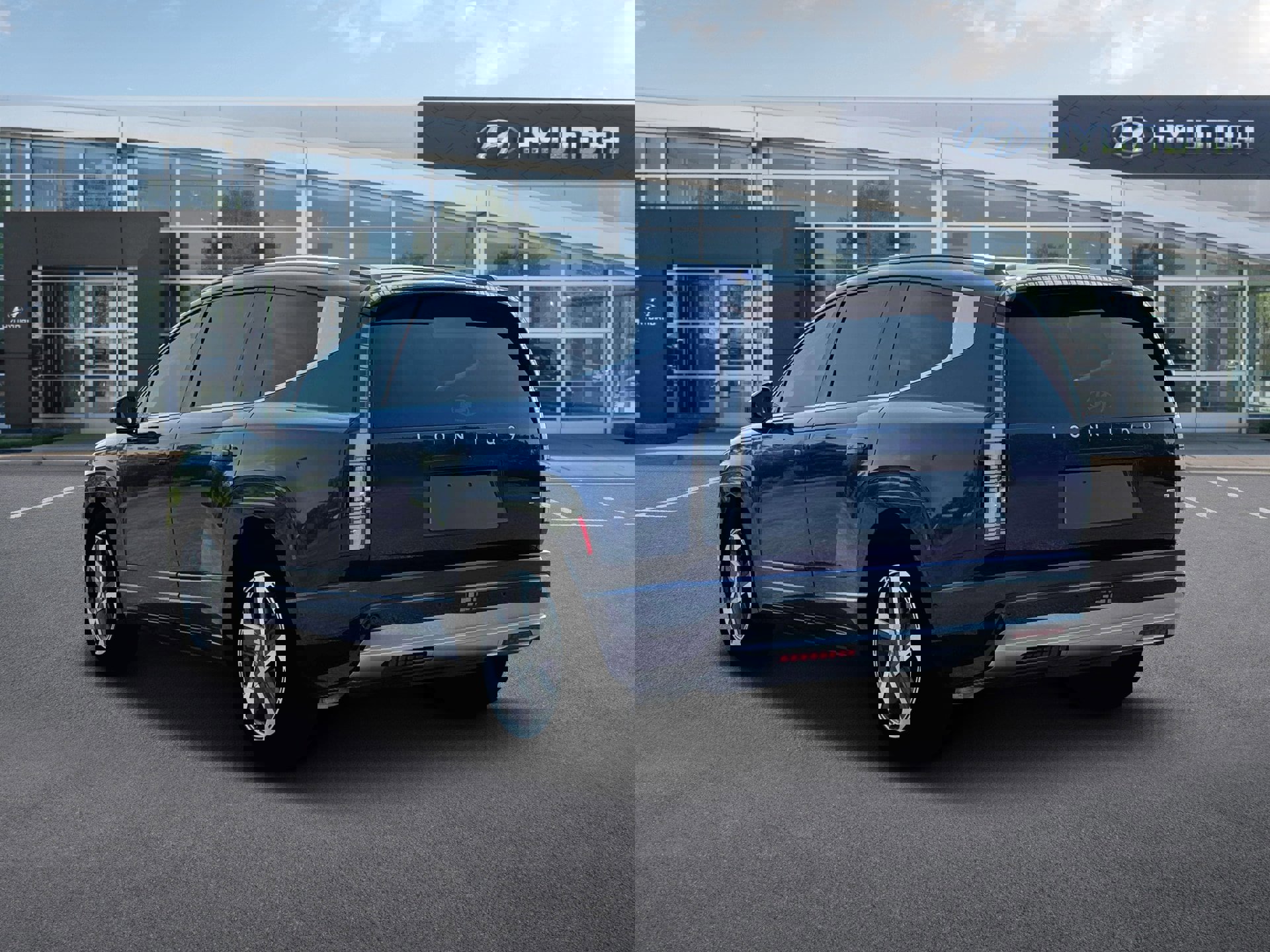 New 2026 Hyundai Ioniq 9 Limited image 5