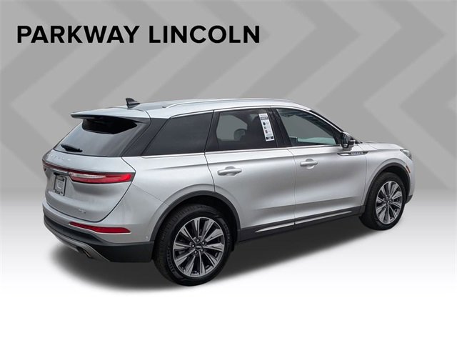 Used 2020 Lincoln Corsair Reserve w/ Equipment Group 201A image 5