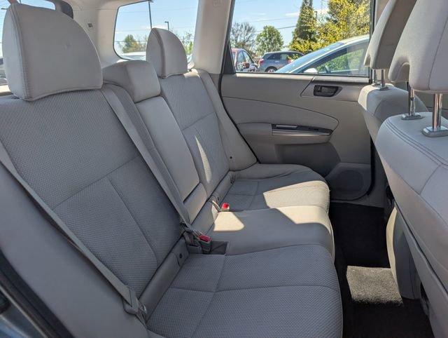 Used 2012 Subaru Forester 2.5X w/ Alloy Wheel Pkg AWD/4WD image 18