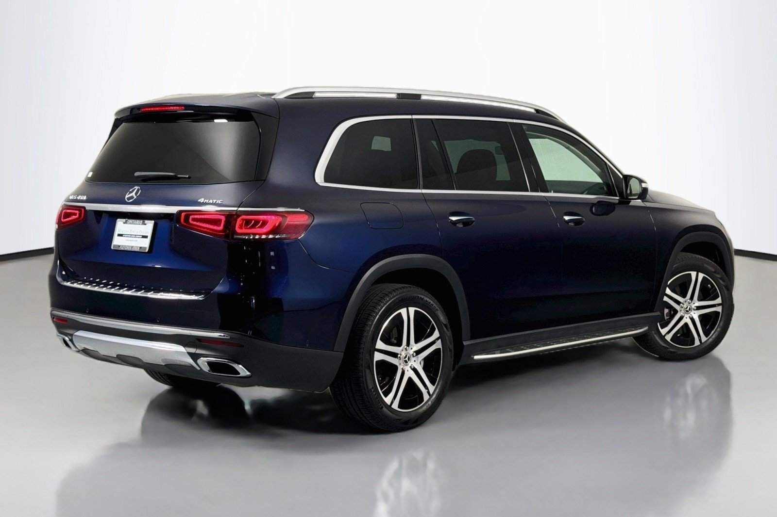 Used 2020 Mercedes-Benz GLS 450 4MATIC w/ Convenience Package image 13