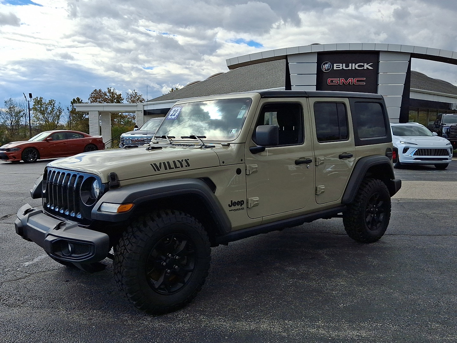 Used 2022 Jeep Wrangler Unlimited Sport image 3