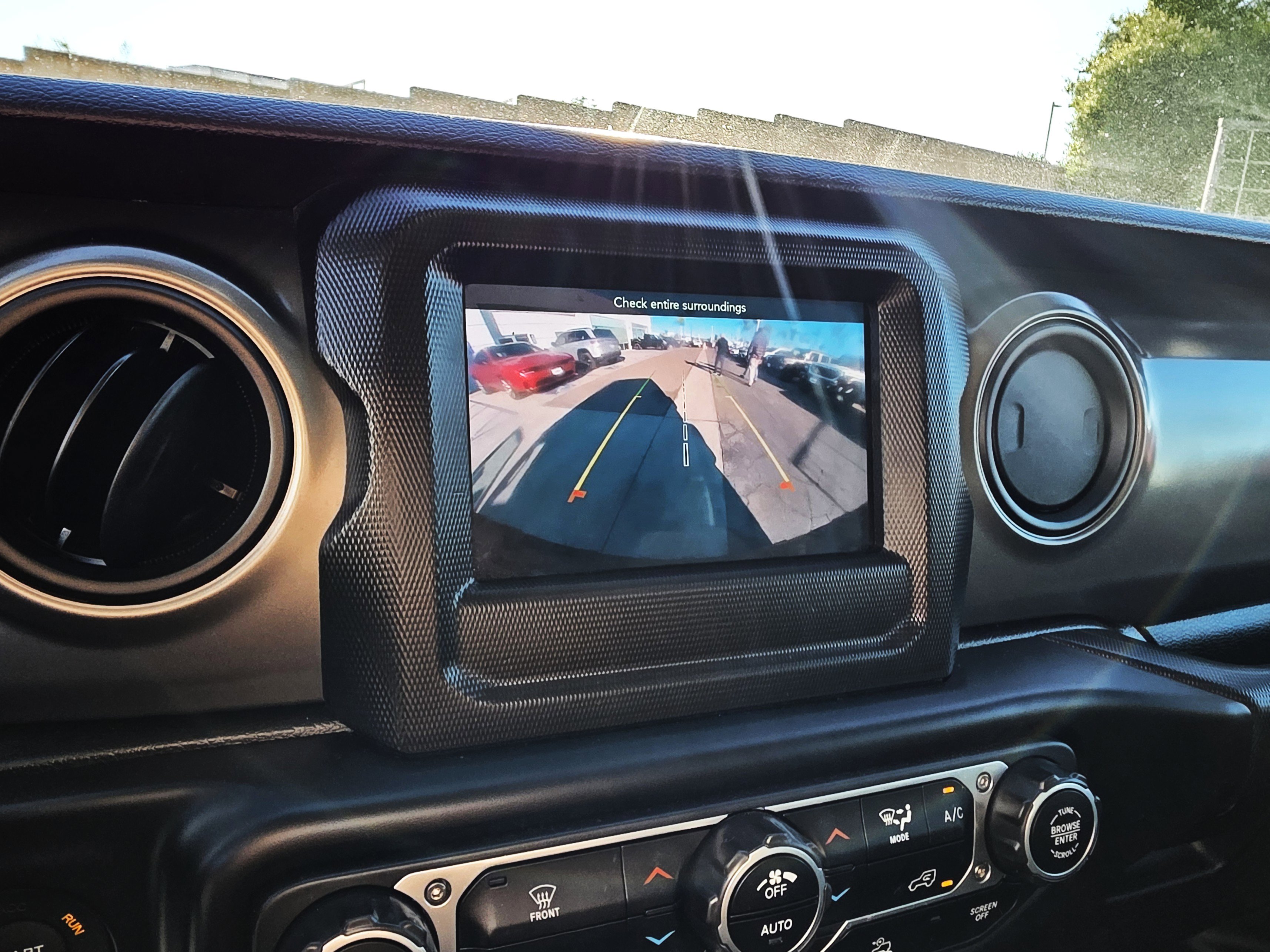 Certified 2023 Jeep Wrangler Unlimited image 16