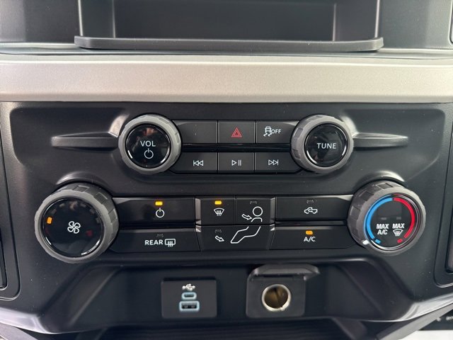 New 2026 Ford F350 XL w/ XL Chrome Package image 22