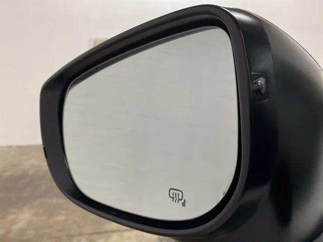 Used 2025 Subaru Forester Premium AWD/4WD image 98