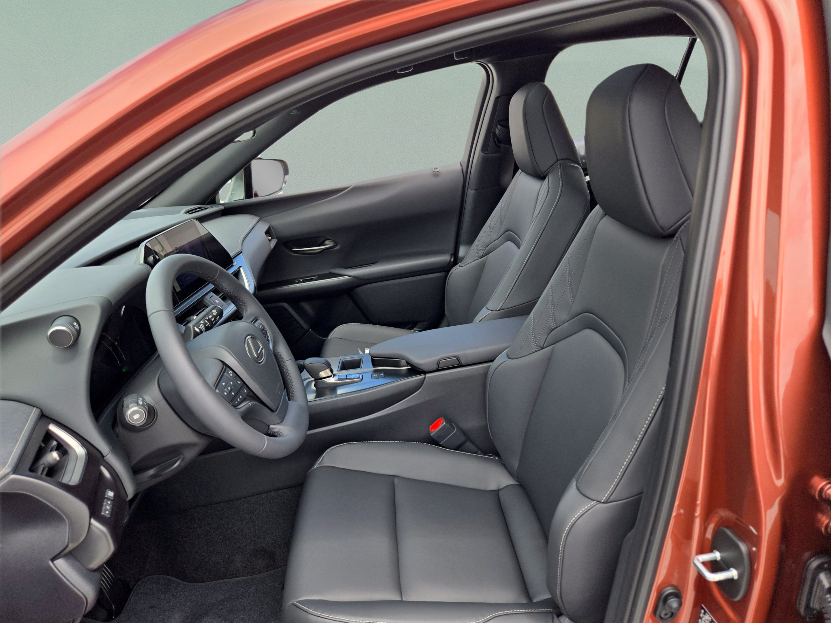 New 2026 Lexus UX 300h FWD image 12
