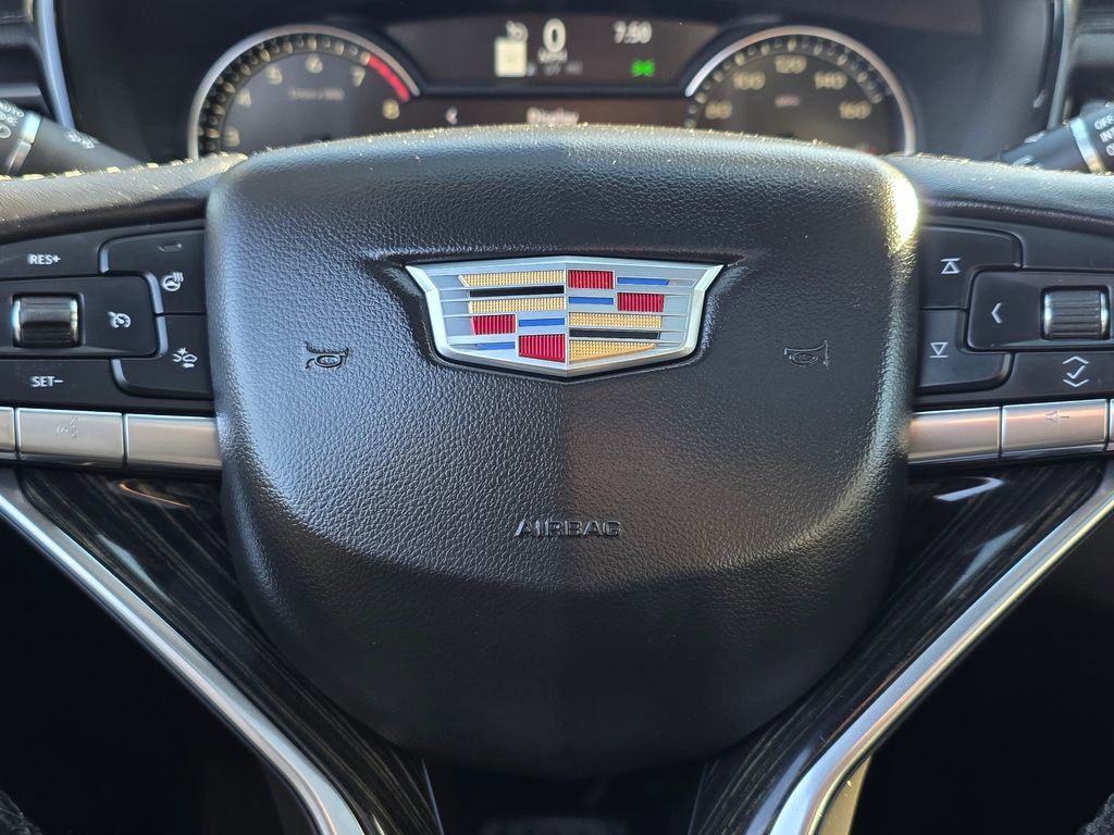 Used 2020 Cadillac XT6 Premium Luxury image 31