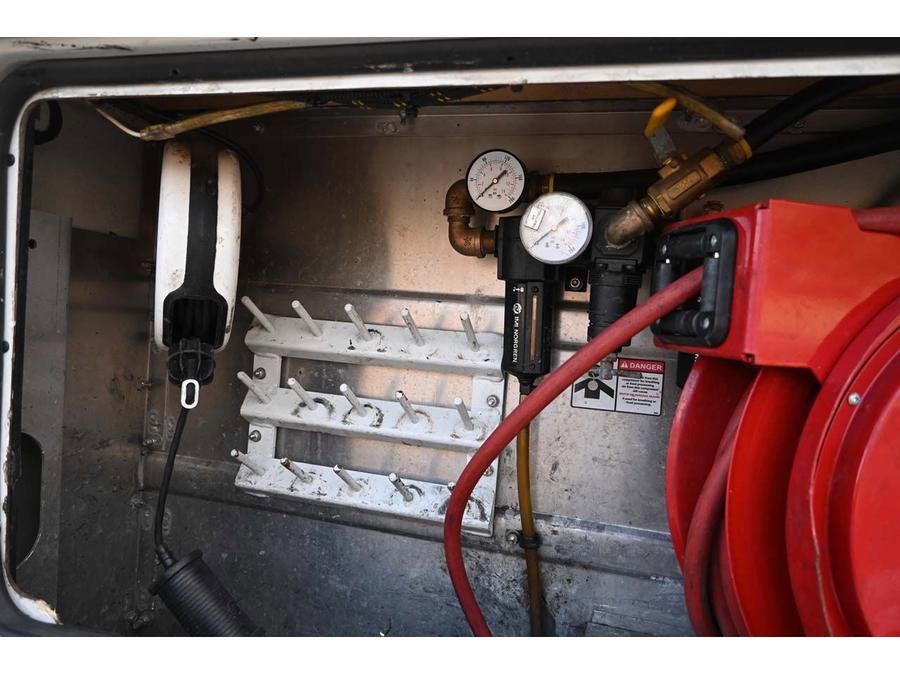 Used 2017 RAM ProMaster 3500 image 23