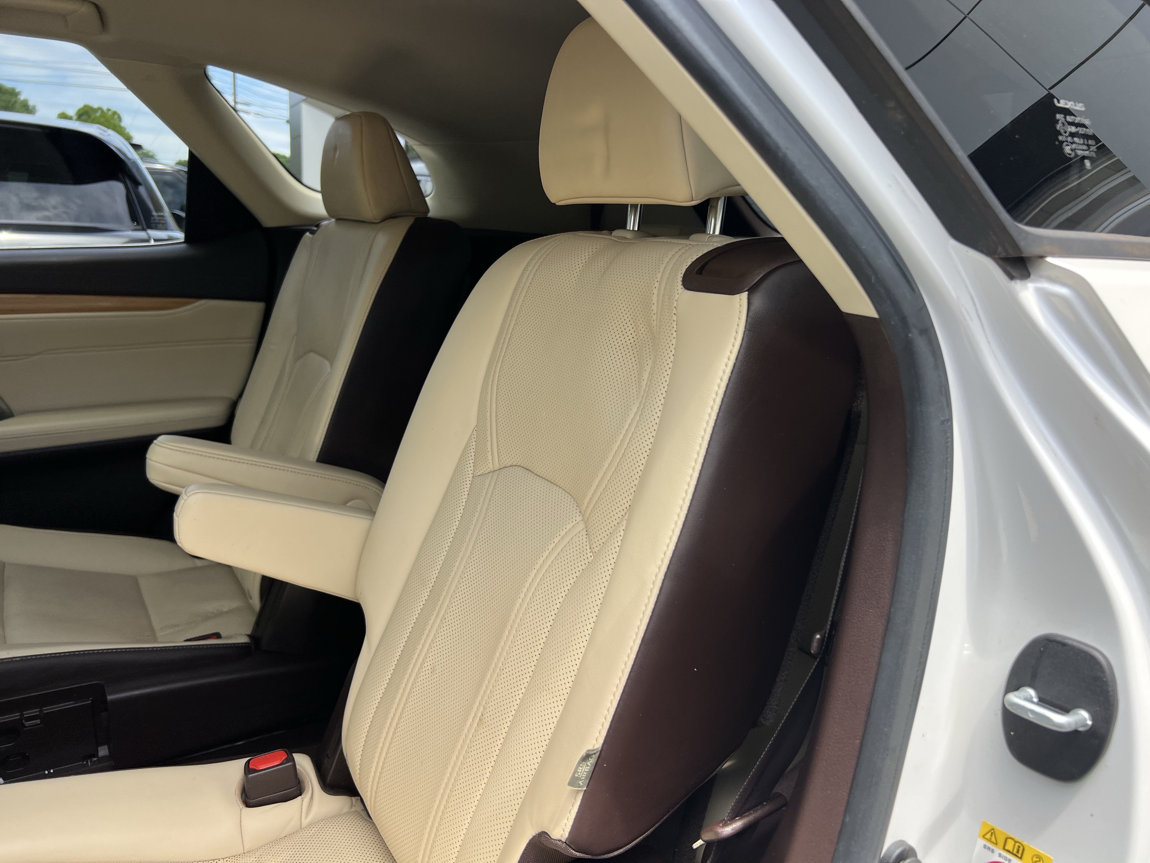 Used 2019 Lexus RX 350L AWD image 34
