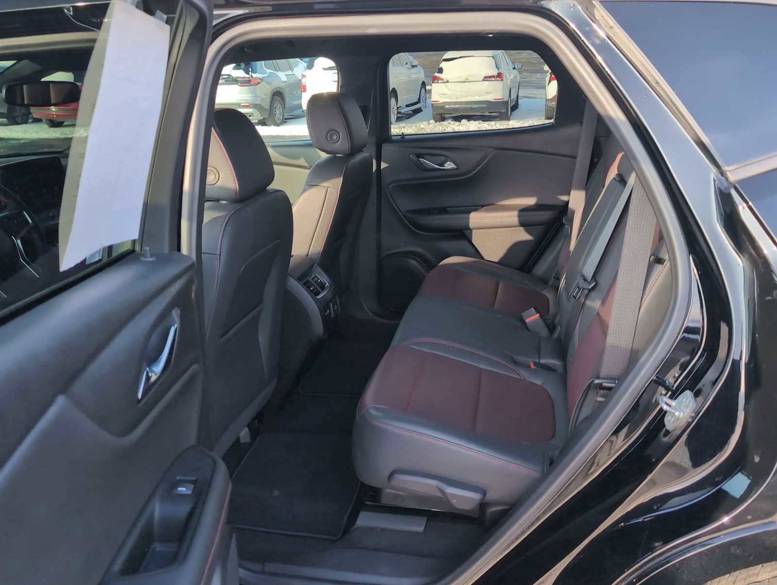 Used 2025 Chevrolet Blazer RS image 32