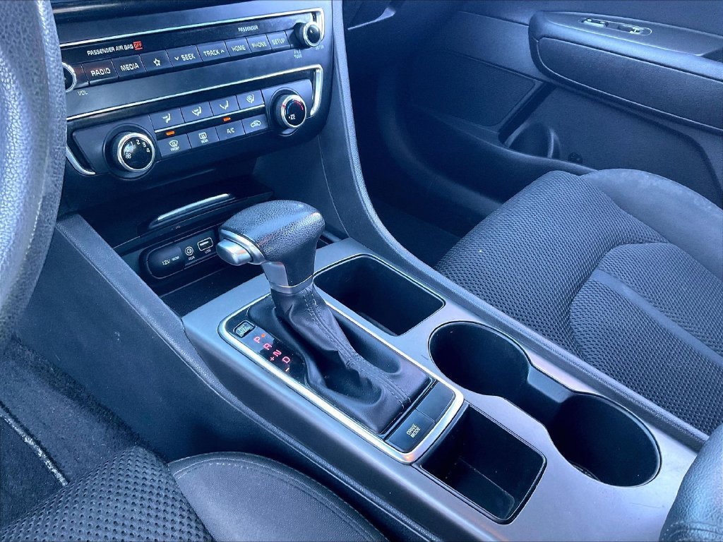 Used 2020 Kia Optima LX FWD image 19