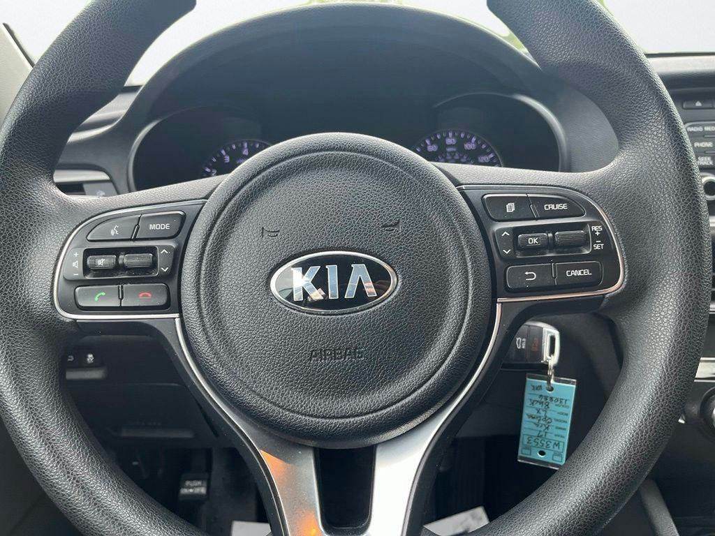 Used 2017 Kia Optima LX FWD image 20