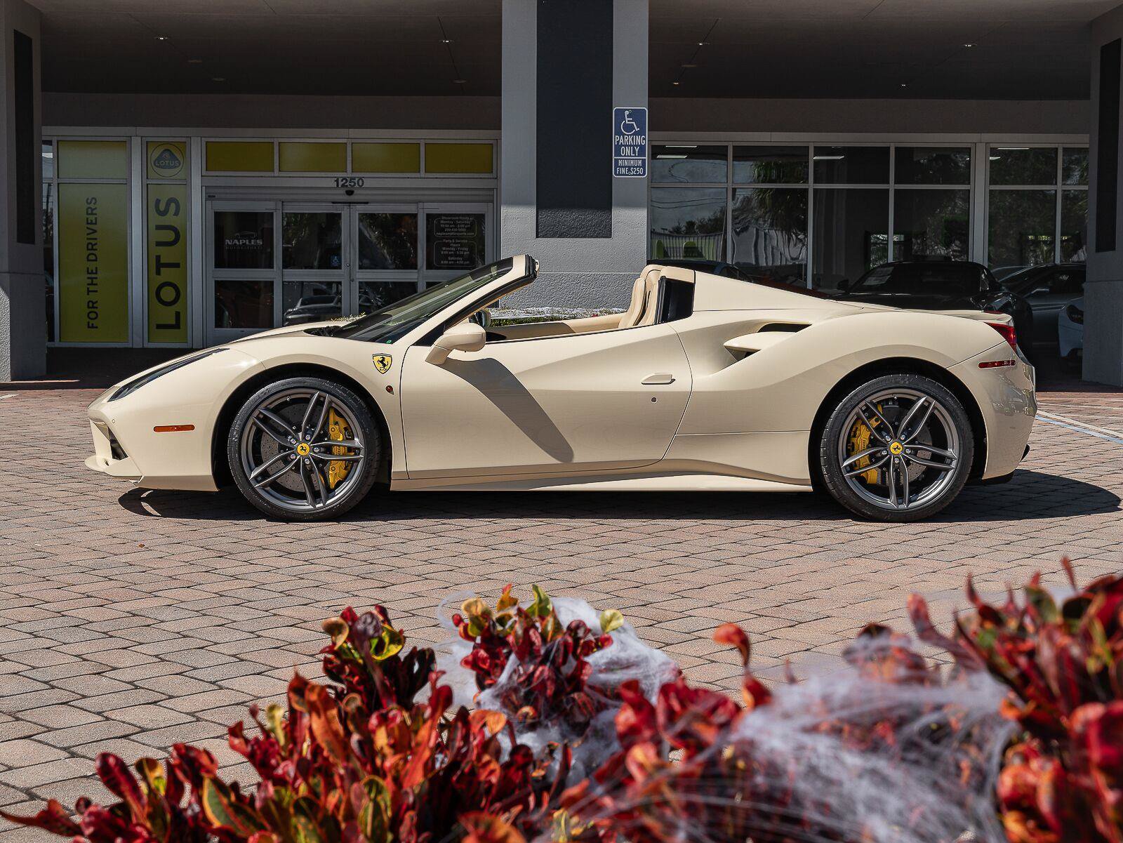 Used 2016 Ferrari 488 Spider RWD image 15