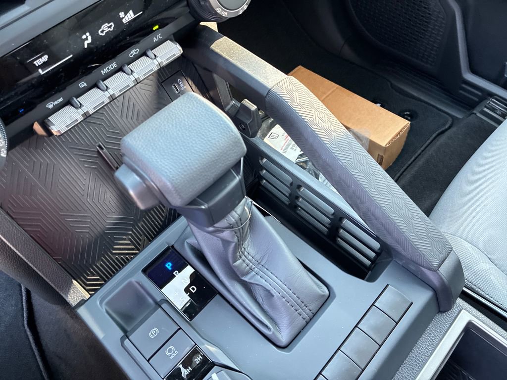 New 2026 Toyota Tacoma SR5 AWD/4WD image 27