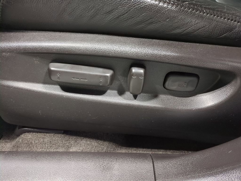 Used 2016 Acura MDX SH-AWD image 18