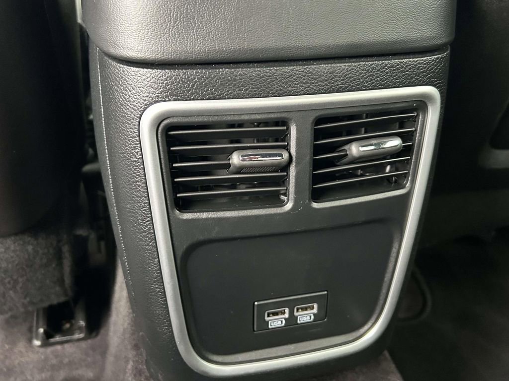 Used 2018 Dodge Charger GT w/ Navigation & Travel Group image 15