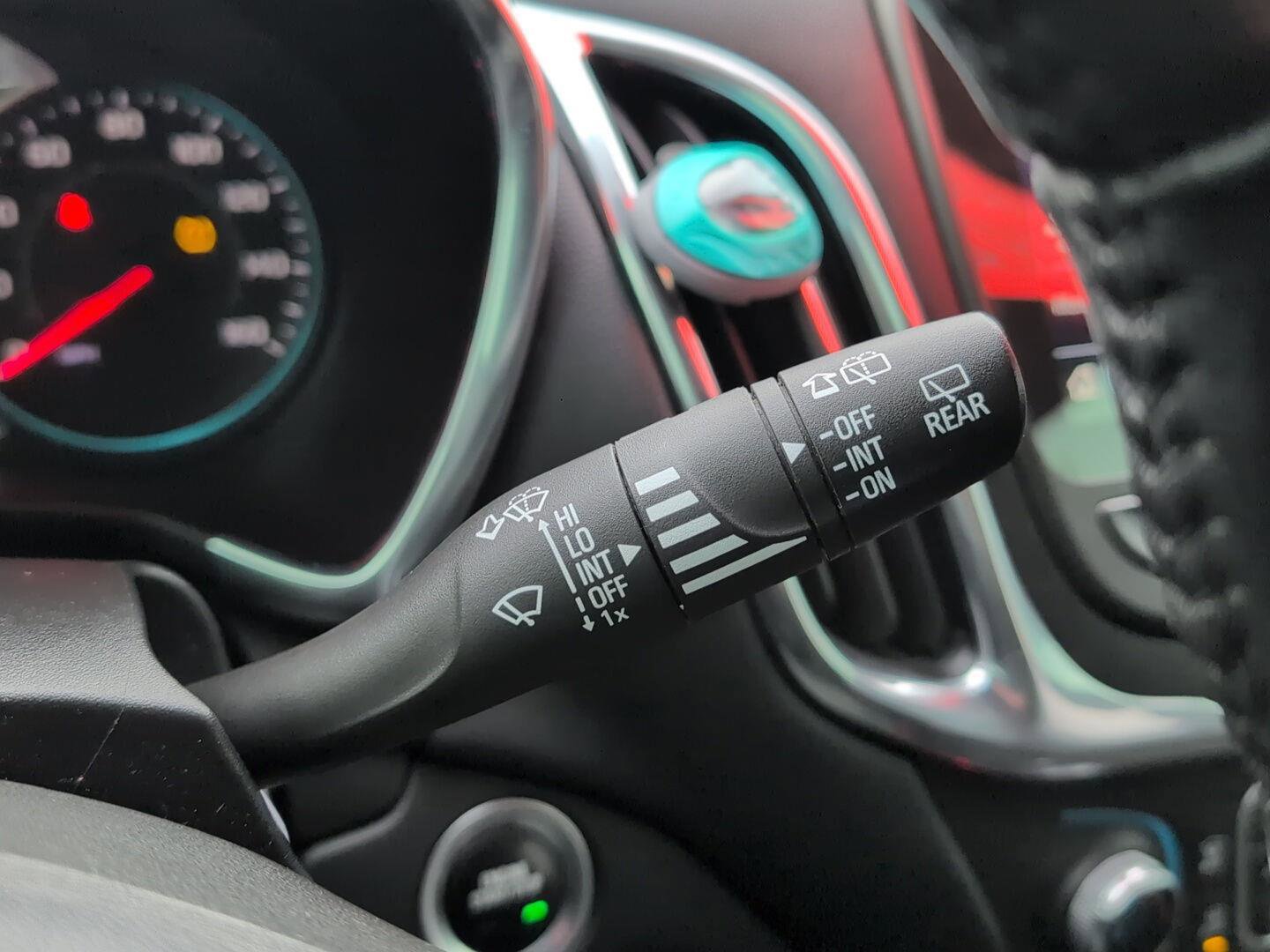 Used 2020 Chevrolet Equinox LT image 26