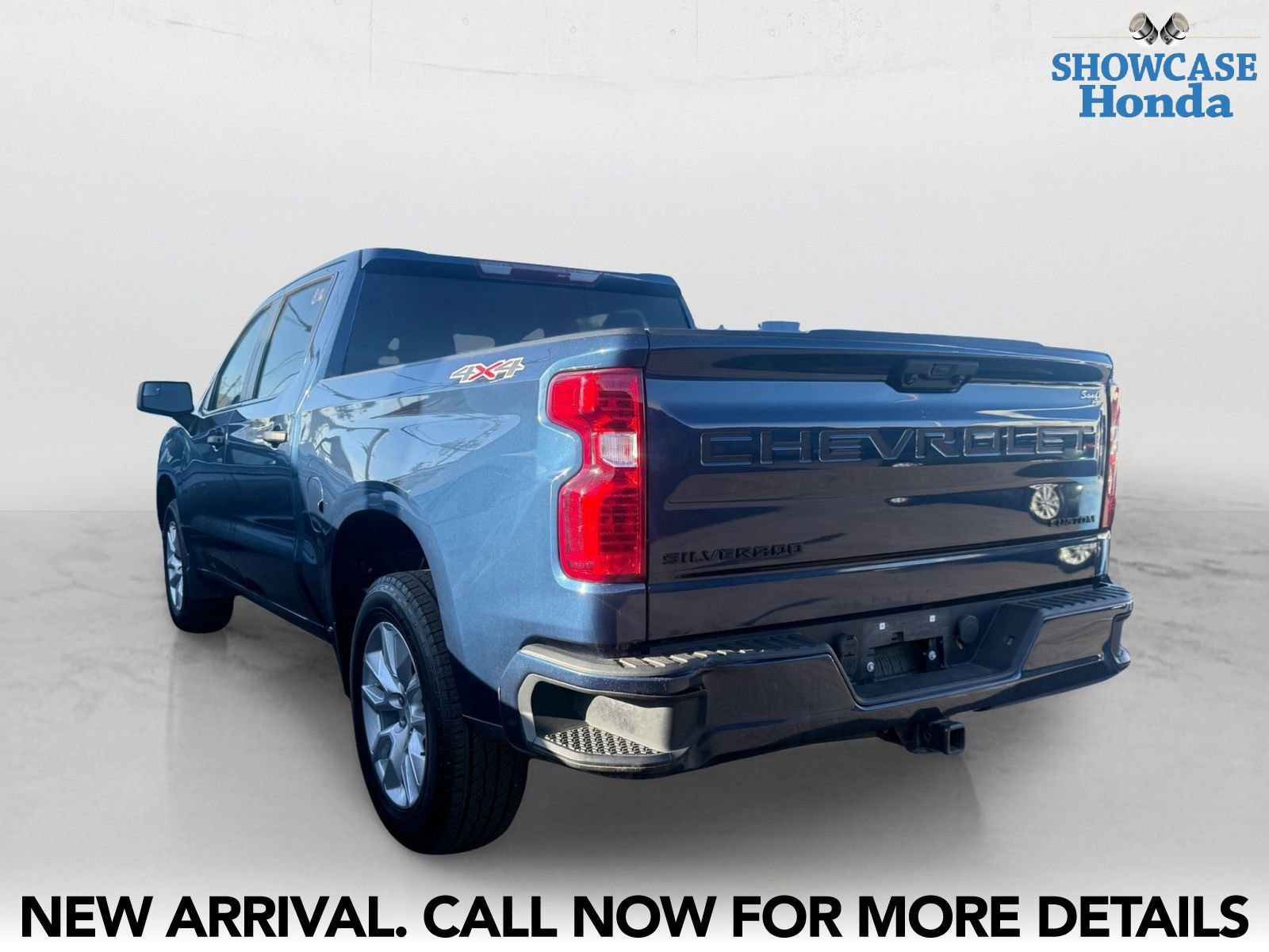 Used 2022 Chevrolet Silverado 1500 Custom w/ LPO, Dark Essentials Package image 4