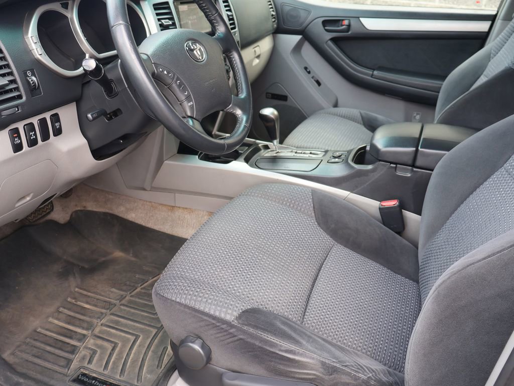 Used 2005 Toyota 4Runner Sport image 23