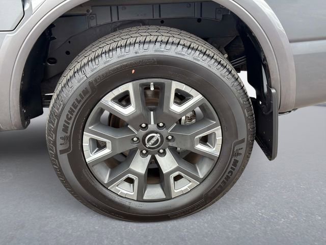 Used 2023 Nissan Titan Platinum Reserve w/ Moonroof Package image 9