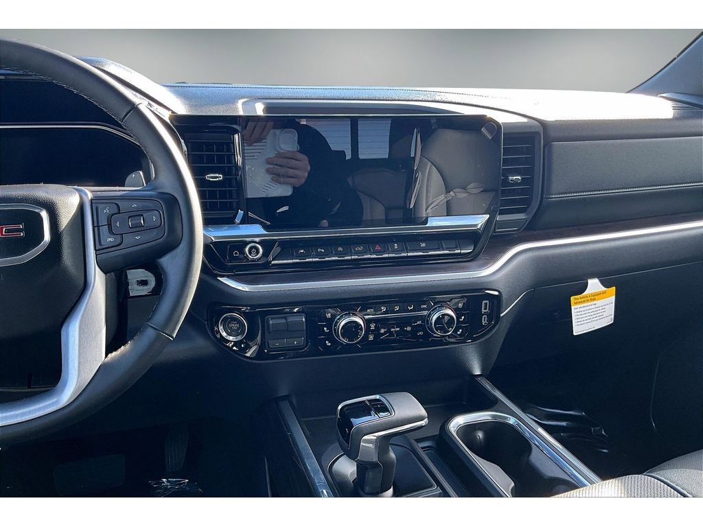 New 2026 GMC Sierra 1500 SLT w/ SLT Premium Package image 6