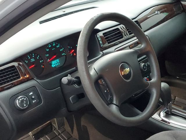 Used 2014 Chevrolet Impala Limited LS FWD image 10