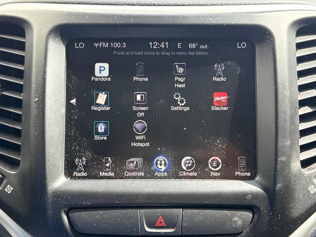 Used 2017 Jeep Cherokee Limited FWD image 21