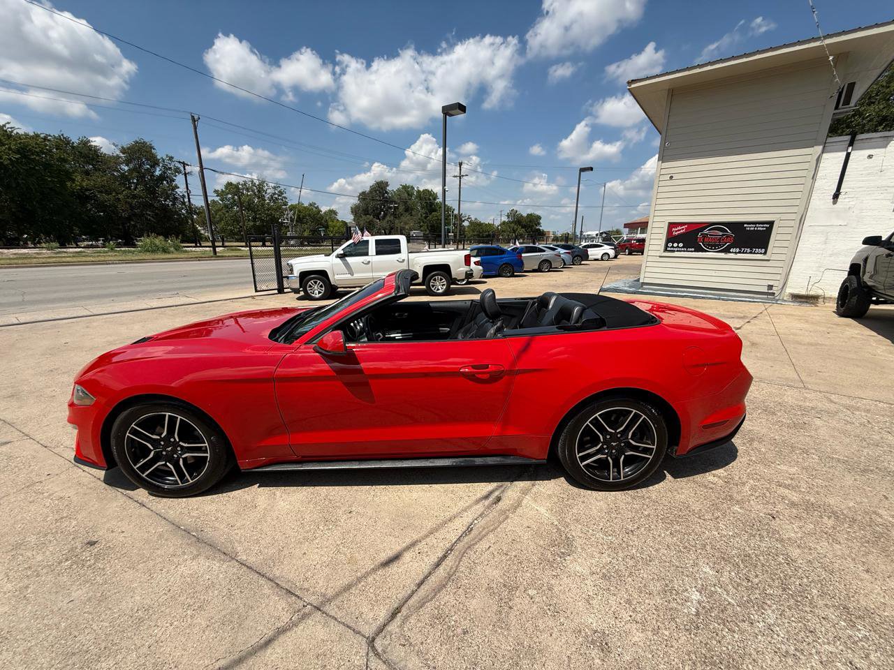 Used 2020 Ford Mustang Premium image 6