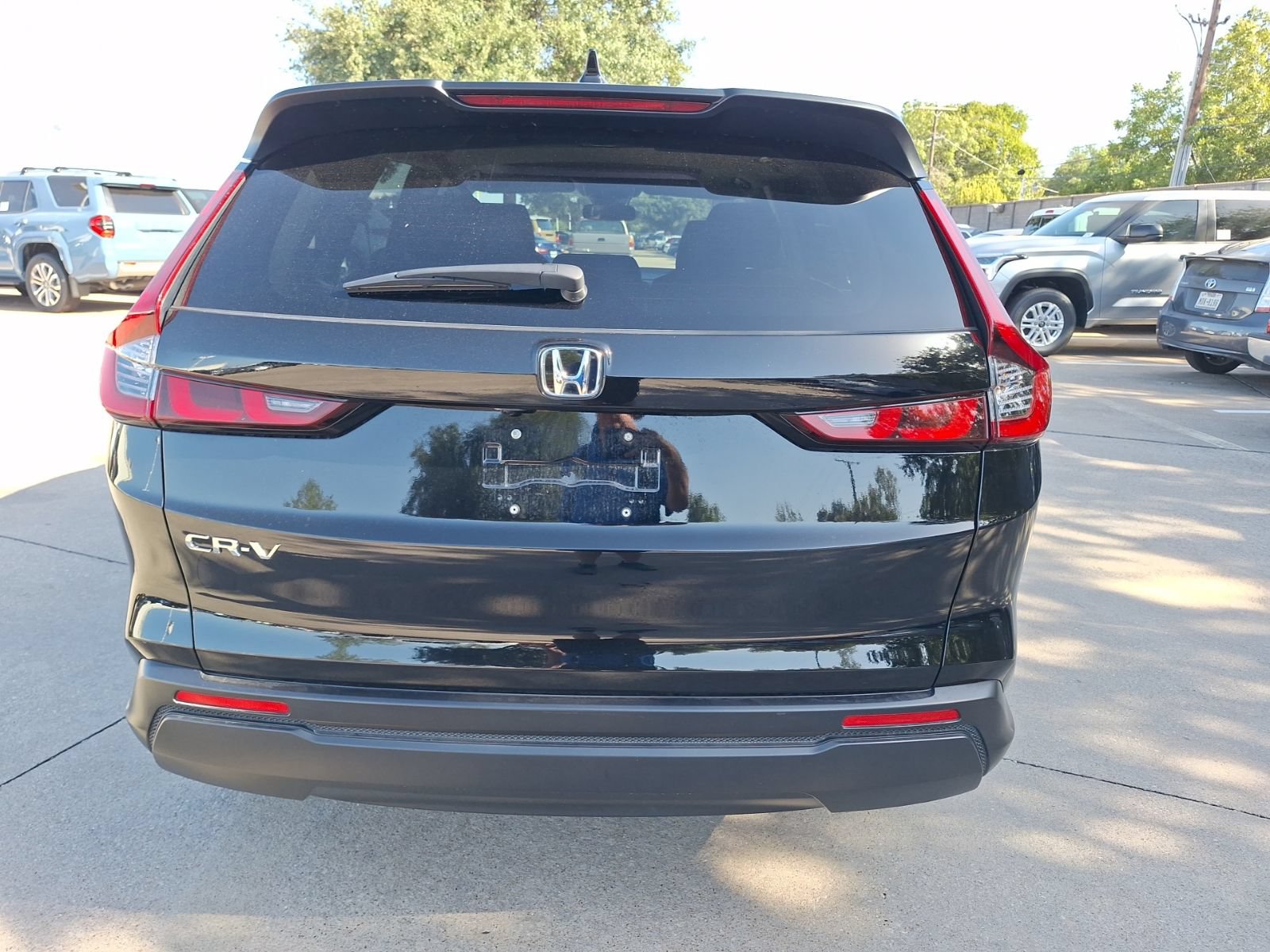 Used 2025 Honda CR-V EX image 5