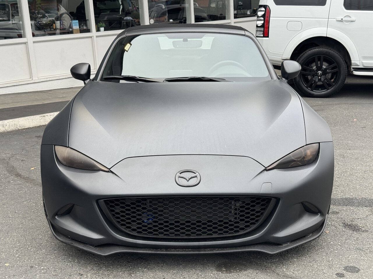 Used 2017 MAZDA MX-5 Miata Club w/ Brembo/BBS Package RWD image 11