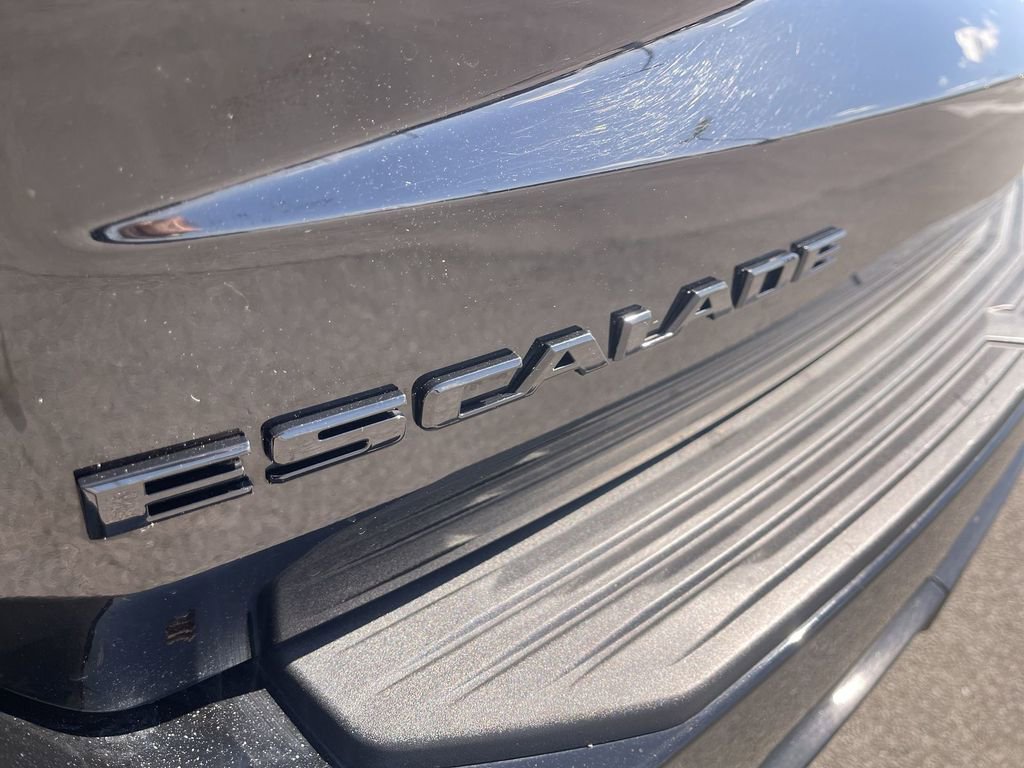 Used 2023 Cadillac Escalade ESV Sport Platinum w/ LPO, ONYX Package image 12