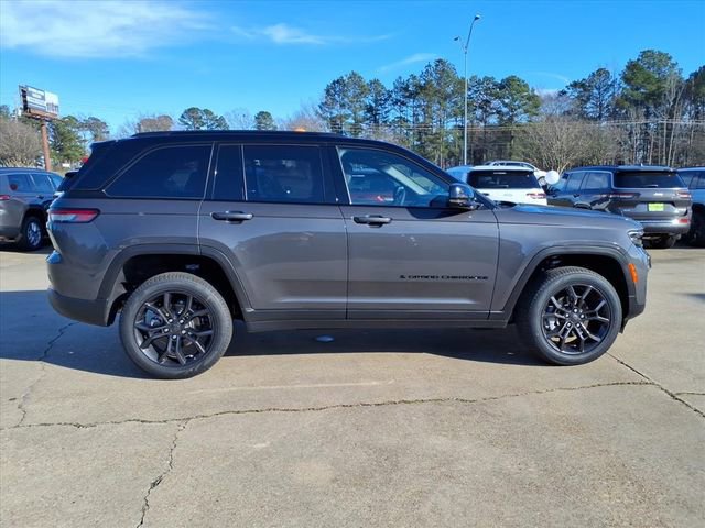 New 2025 Jeep Grand Cherokee Limited image 2