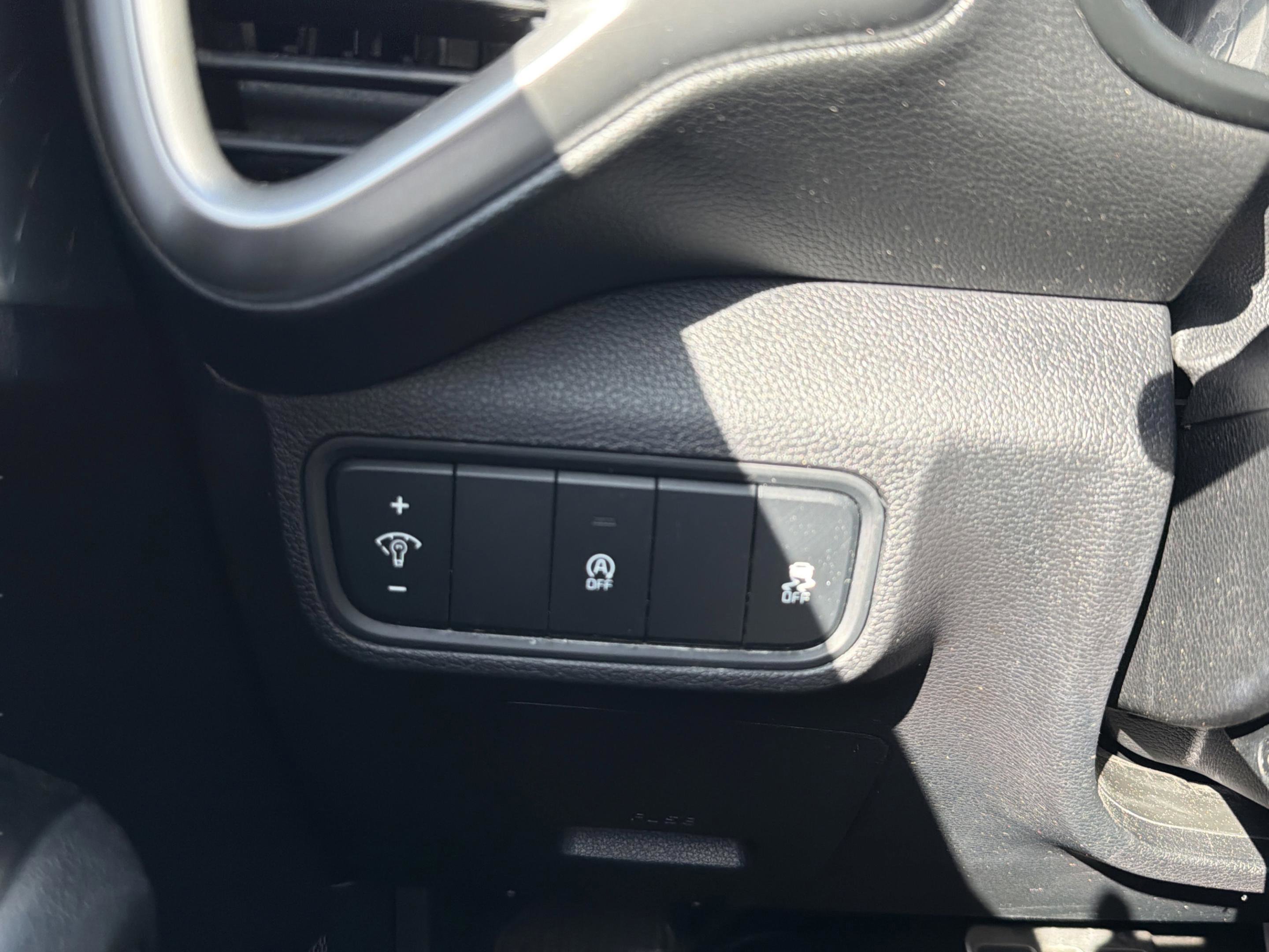 Used 2021 Kia Soul LX image 24