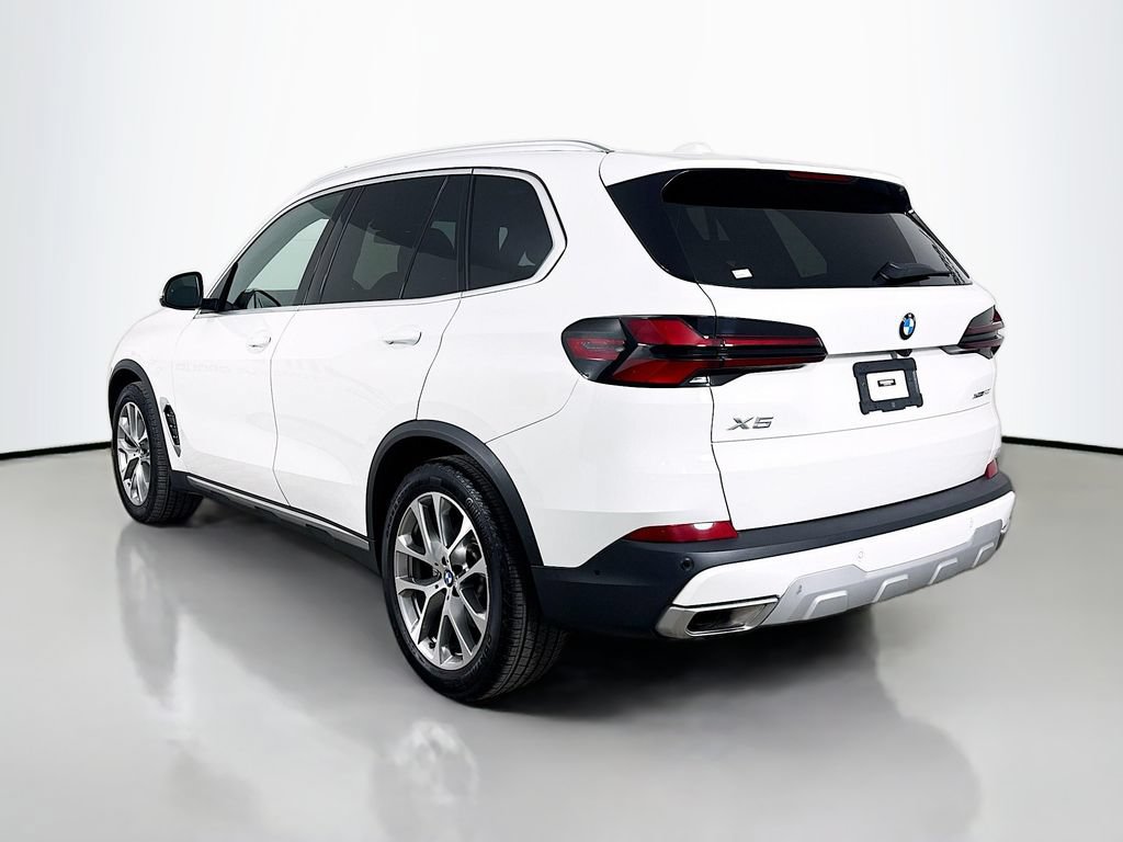Used 2024 BMW X5 xDrive40i w/ Premium Package AWD/4WD image 5
