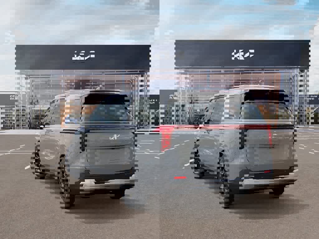 New 2026 Kia Carnival EX image 4