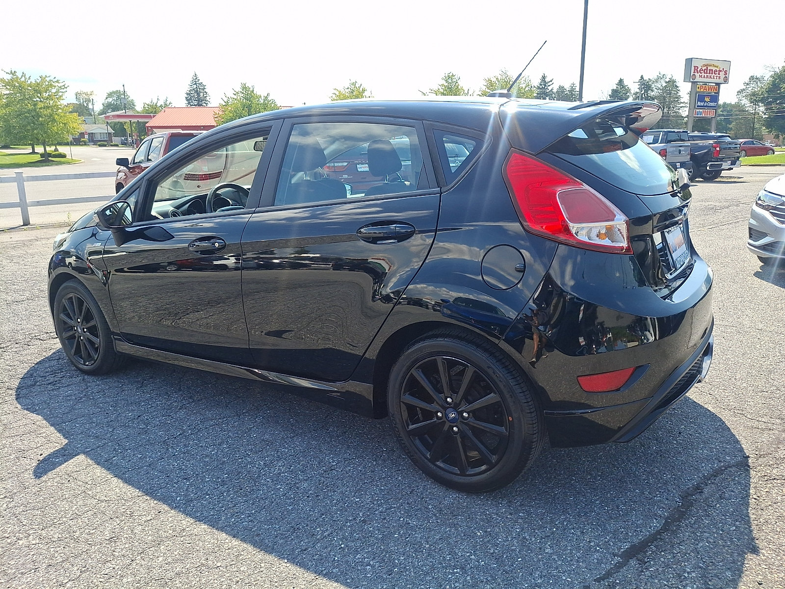 Used 2019 Ford Fiesta ST-Line w/ ST Line Cold Weather Package FWD image 4