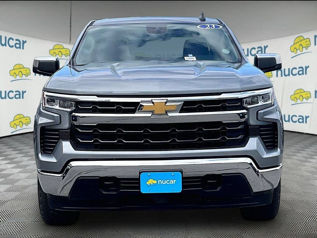 Used 2023 Chevrolet Silverado 1500 LT AWD/4WD image 2