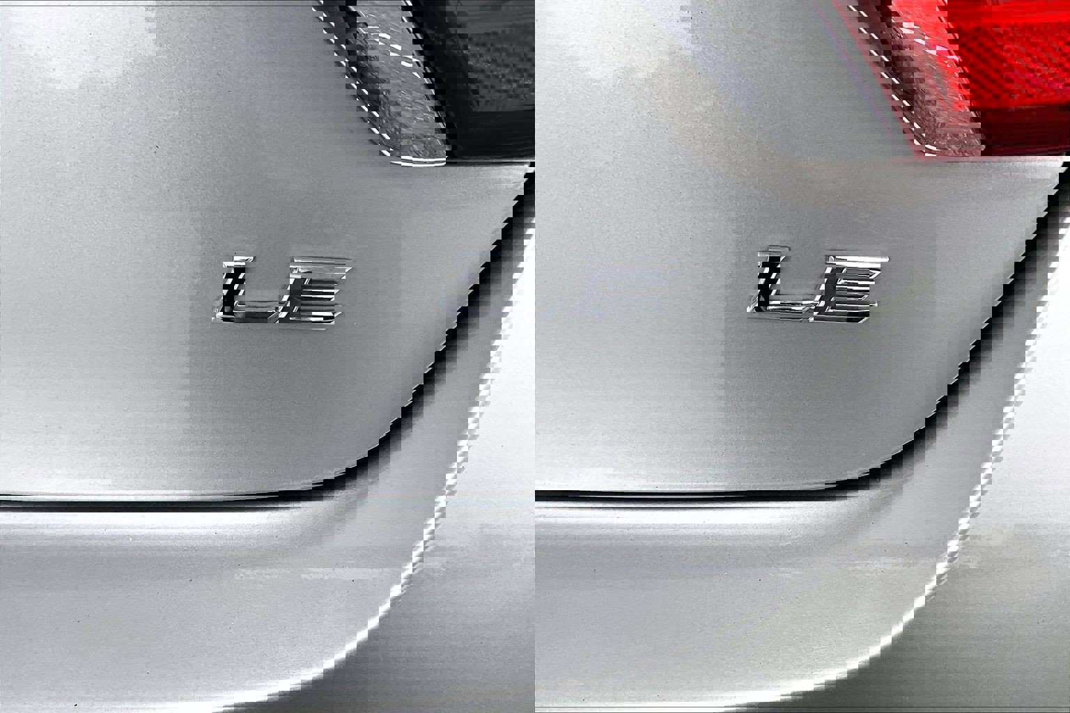 Used 2016 Toyota Camry LE image 8