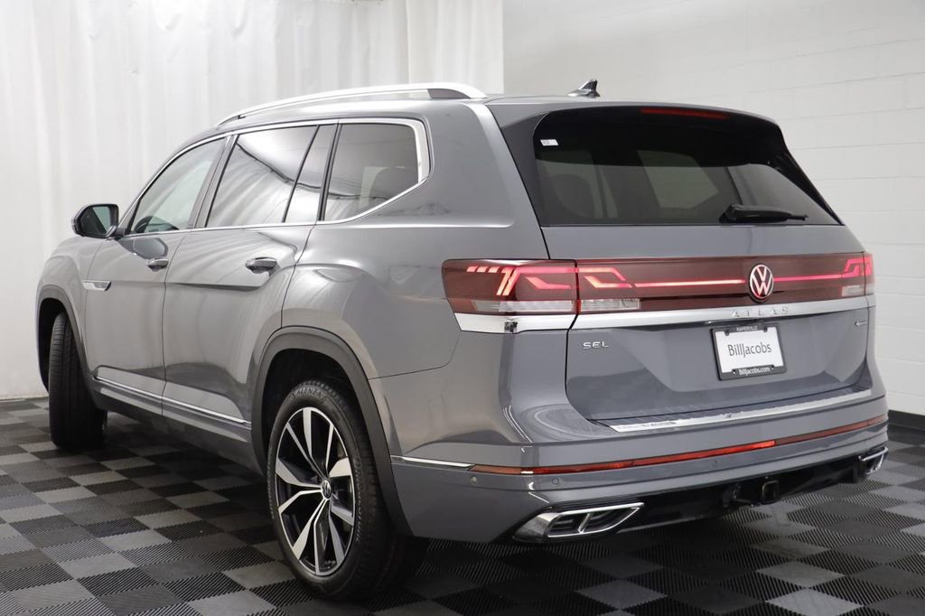 New 2026 Volkswagen Atlas SEL Premium R-Line AWD/4WD image 17