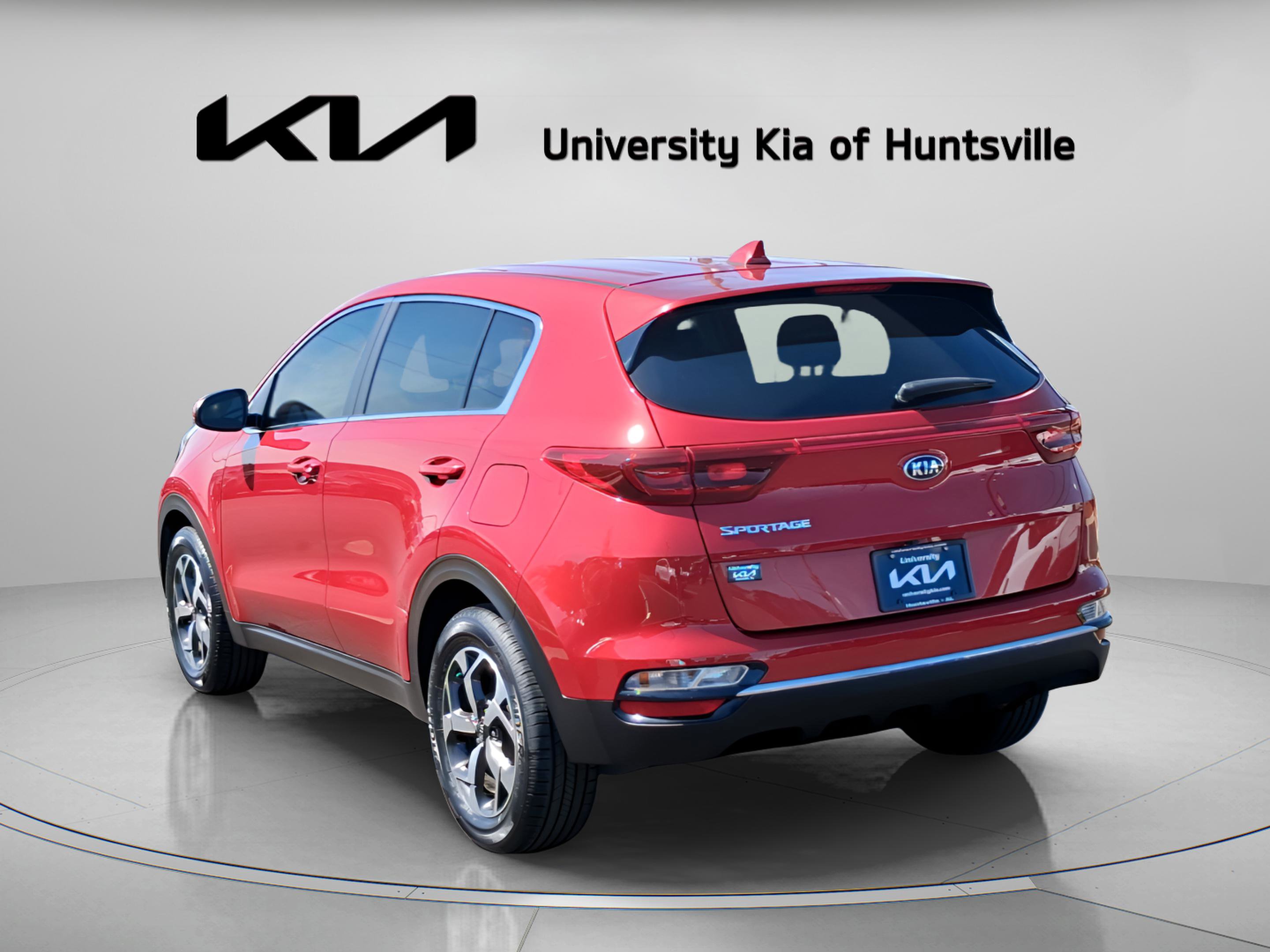 Used 2020 Kia Sportage LX image 5