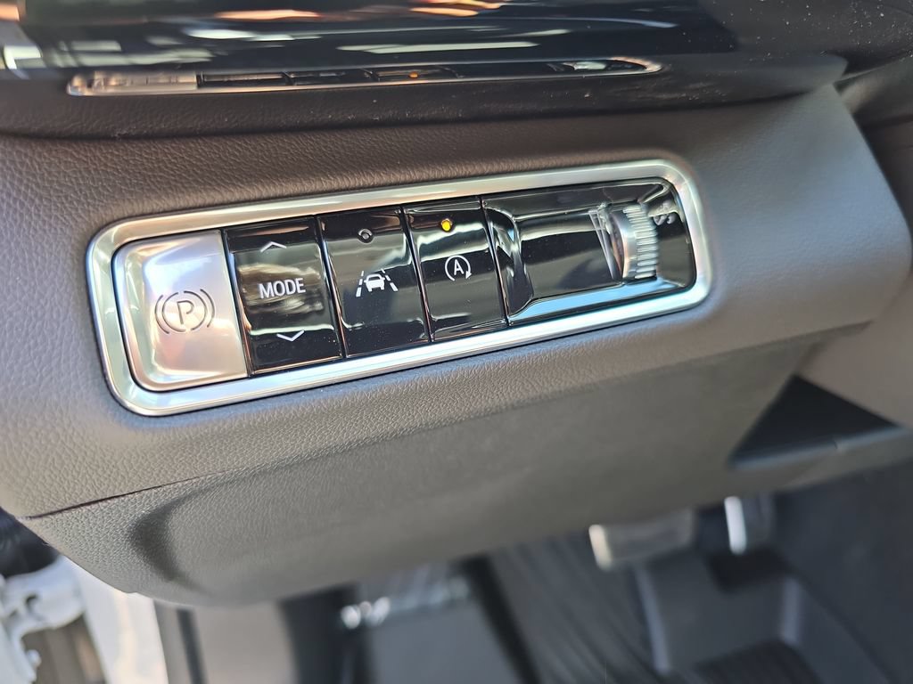 New 2026 Buick Envision Sport Touring AWD/4WD image 38